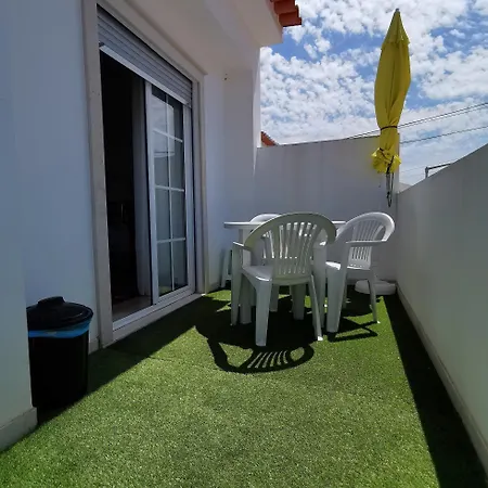 Casa de hóspedes Rickyguesthouse Nazaré