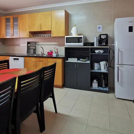 Rickyguesthouse Casa de hóspedes Nazaré