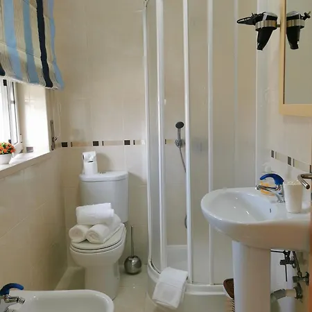 Rickyguesthouse Vendégház