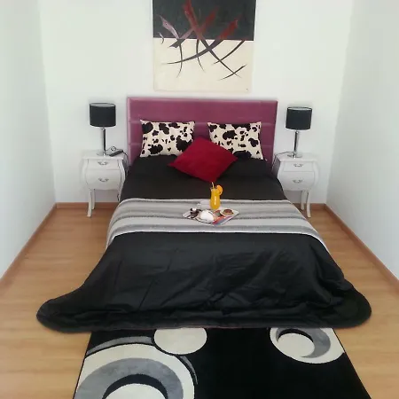 Casa de hóspedes Rickyguesthouse Nazaré